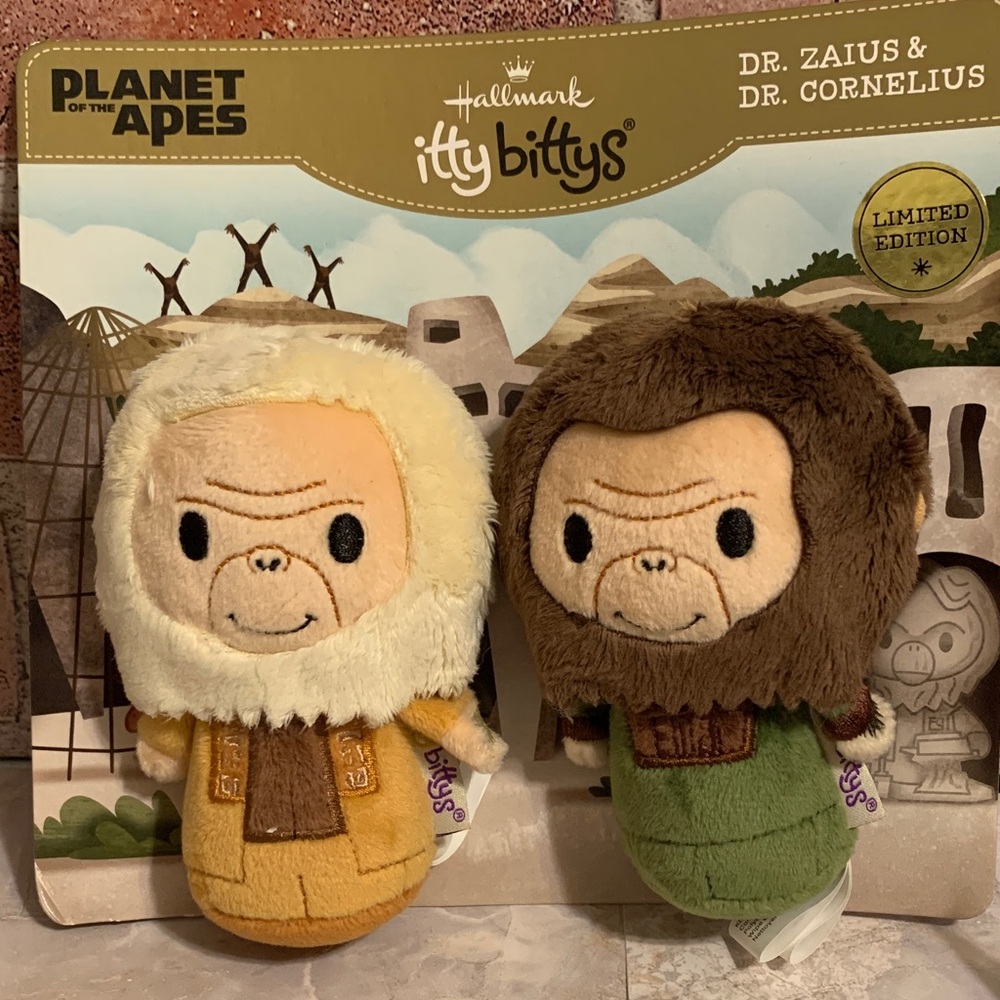 Hallmark Itty Bittys Dr. Zaius & Dr. Cornelius Plush Set LIMITED EDITION